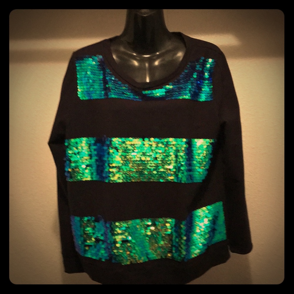 Lovely sequence sweater beautiful color scheme